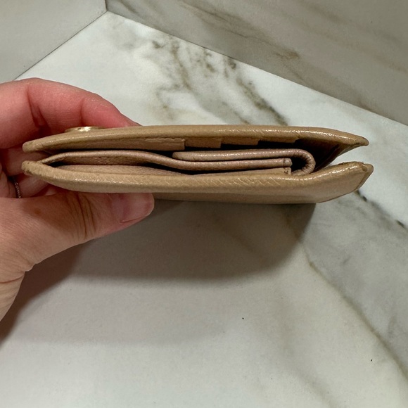 Authentic Chanel wallet - Picture 4 of 11